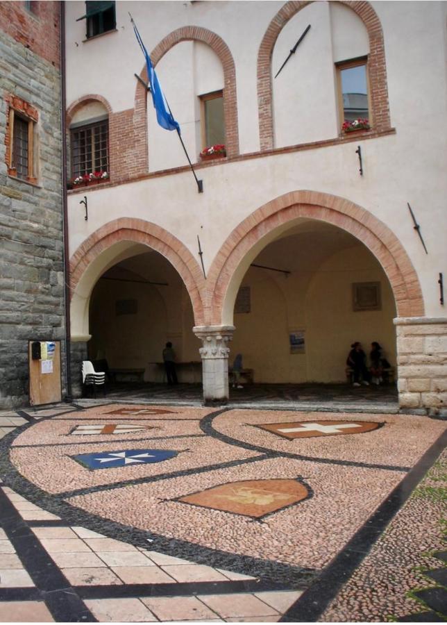 Hostdomus - Casa Ester Noli Eksteriør bilde